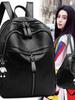 Mochila para mujer, estilo coreano, moderna, de piel sintética suave, bolso de moda, mochila informal negra sencilla, bolso bandolera de un solo hombro para mujer.