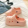 Zuecos de EVA de Venta Caliente para Exteriores que Aumentan la Altura para la Temporada de Regreso a Clases, Sandalias Cerradas Elegantes y Modernas para Playa, Antideslizantes y Transpirables para Mujer