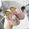 Pantuflas de exterior de moda para niñas 2026 nuevas pantuflas Birkenstock de primavera para niñas mayores y pequeñas con suelas blandas