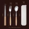 Vajilla Estilo Japonés Mango de Madera Cuchara, Tenedor y Palillos Juego de Tres Piezas Estudiante Exterior Acero Inoxidable Juego Regalo Juego Portátil