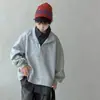 Sudadera de dos piezas de imitación para niño, estilo primavera y otoño, nueva colección 2026, para niños de talla mediana y grande, ropa deportiva elegante y casual, atuendo de otoño para niño