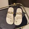 Sandalias de Playa con Tira entre Dedos Francesa Chanclas Planas de Verano para Mujer Calzado de Exterior 2025 Moda de Gama Alta Casual Nuevo Estilo Sensación de Nicho