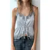 Fabricante mayorista de ropa para mujer transfronterizo 2026 moda cuello en V hombros descubiertos textura satén de seda top tipo camisola con lazo