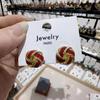 Pendientes de Aleación Personalizados Simples Accesibles de Lujo con Diseño de Forma Retorcida Nicho Pendientes Mini Creativos con Goteo de Aceite