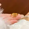 Anel Borboleta Cravejado com Diamantes Ouro de Areia Vietnamita para Mulheres Levemente Luxuoso de Alta Qualidade Versátil Anel Aberto Joias Falsas de Ouro