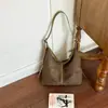 Bolsa de Ombro Única Feminina Versátil de Grande Capacidade 2026 Nova Chegada Outono Diária Casual Retro Simples Bolsa de Axila Bolsa Tote