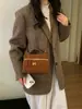 Bolso Nicho Coreano Bolso Cruzado Versátil para Mujer Bolso de Hombro Moderno Casual Bolso Cubo Acolchado Bolso de Mano Sencillo