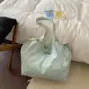Nova bolsa de ombro reversível de bolinhas, bolsa tote oversized e estilosa estilo coreano, bolsa versátil e fresca de tecido listrado