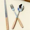 Conjunto de Talheres de Aço Inoxidável 304 com Cabo de Madeira de Faia Estilo Japonês, Atacado de Grau Alimentício para Delivery, Adequado para Necessidades de Catering