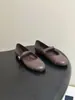 Zapatos de mujer estilo francés vintage de cuero genuino Mary Jane, zapatos planos de hebilla C poco profundos, suministro de zapatos de ballet para desplazamientos transfronterizos