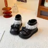 Botas de Inverno Femininas de Couro Quente com Forro de Fleece e Detalhe de Laço com Renda Botas de Cano Curto Estilo Princesa Botas Martin Doces Infantis para Crianças Pequenas