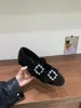 Zapatos de algodón para mujer con tacón grueso y forro polar, estilo francés 2025, punta cuadrada, hebilla de pedrería y metal, cálidos zapatos Mary Jane, mocasines