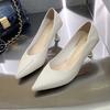 Tacones altos de mujer de pie mucho tiempo no cansan los pies 2023 nuevo primavera y otoño tacón de aguja 5cm combinan con todo cuero suave zapatos profesionales de trabajo
