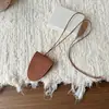 Colar com clipe para óculos simples e estiloso em cordão de couro para mulheres, acessório de corrente para suéter com design retrô de nicho multifuncional