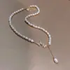 Collar de perlas de mariposa francesa colgante femenino diseño de nicho retro lujo ligero temperamento de alta calidad collar de cadena para clavícula femenino