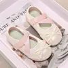 Zapatos de Cuero para Niñas Boca Baja Zapatos Individuales 2026 Primavera y Otoño Mary Janes Retro Versátiles Cuero Suave Lazo Zapatos de Ballet