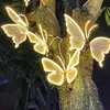 Nueva luz de mariposa luminosa para exteriores transfronteriza, luz colgante para árboles alimentada por energía solar para parques, iluminación de áreas escénicas, luz decorativa dinámica para césped