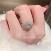 Venta al por mayor de fábrica suministro en vivo anillo de plata s925 incrustado con jade de agua natural diseño pequeño y fresco anillo femenino de lujo ligero