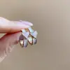 Nuevos Pendientes de Aro Esmaltados en Forma de Corazón de Color Contrastante para Mujer, Lujo Ligero, Gama Alta, Pendientes Elegantes y con Estilo, Modelo Nuevo 2026 Más Vendido
