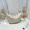 Nova Bolsa de Ombro com Tachas Estilo Punk 2026 para Mulheres, Bolsa Transversal Estilo Bolinho para o Dia a Dia, Bolsa Feminina Moderna e Única, Disponível em 5 Cores