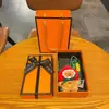 Colgante de Felpa Navideño Creativo Muñeco de Jengibre Caricatura Lindo Colgante para Llaves Decoración para Bolso Regalo de Navidad