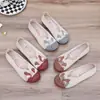 Sapatos de Mãe Populares Estilo Nacional 2024, Sapatos de Tecido Antiderrapantes com Solado Macio, Sapatos Flats Slip-on de Mãe para Mulheres, Sapatos Rasos para Mulheres