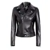 Chaqueta de Cuero Negra de Cuello Grande para Mujer de Primavera y Otoño, Chaqueta Corta de Motociclista con Diseño de Cremallera Diagonal Metálica, Top Versátil y Adelgazante