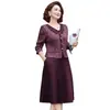 Vestido de Outono com Manga Longa para Mãe 2026 Novo Estilo Primavera/Outono Elegante Emagrecedor Duas Peças para Mulheres de Meia-Idade