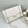 Bolso bordado con hebilla cuadrada bolsos de mujer 2023 bolsa de mujer de comercio exterior al por mayor bolsa del sudeste asiático bolso de hombro de moda para mujer