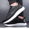 Zapatos nuevos para hombre, zapatillas transpirables de malla para correr y casuales, modernos y a la moda, zapatos cómodos de algodón, venta al por mayor para hombres