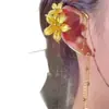 Lujo Ligero, Pendientes Sofisticados de Borla Dorada con Flor, Diseño de Nicho a la Moda, Sensación de Alta Gama, Temperamento Elegante, Accesorios Creativos para Orejas