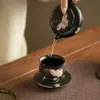 Taza de Té de Cerámica Negra Pintada a Mano con Loto, Borde de Flor Dorado Espolvoreado, Taza de Pie Alto, Taza de Cerámica, Exquisita para Uso Doméstico, Taza de Maestro, Juego de Té