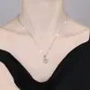 Collar con Colgante de Moissanita Corte Esmeralda Forma de Botella de Perfume Cadena para Clavícula Ins Estilo Frío Sentido de Diseño de Nicho Plata de Ley 925