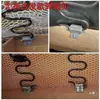 Clips de resorte con forma de serpiente para instalación de sofás sin desmontaje, reparación de sillas de comedor caídas y clips adhesivos para fijar resortes.