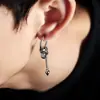 Aretes de Acero de Titanio para Hombres, Pinzas para Orejas con Borla y Cono Estilo Punk para Mujeres, Aros para Orejas Unisex sin Perforación, Accesorios para Orejas de Acero Inoxidable de Moda