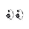 Brincos Geométricos de Prata Esterlina S925 Cravejados com Diamantes com um Design Elegante para o Dia a Dia, Apresentando Zircônia de Quatro Garras, Populares nas Redes Sociais, Brincos de Nicho