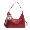 Bolso de Hombro Estilo Retro Coreano con Forma de Media Luna Bajo el Brazo 2025 Invierno Elegante Estético Simple Diseño de Nicho Bolso de Hombro Cruzado