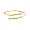 Pulsera de Brazo Metálica Geométrica de Venta Caliente Transfronteriza con Personalidad Exagerada, Presentando Diseños de Mariposa, Flor, Hoja y Pluma, Brazalete Abierto