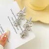 Pinza para el Cabello de Flor Plateada, Accesorio para el Cabello de Lujo Ligero de Gama Alta, Pinza para Flequillo de Diseño Exclusivo, Exquisito Estilo Nuevo de Primavera