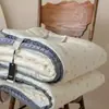 Estilo Francês Um Pequeno Floral Retrô Algodão Fio Duplo Renda Pequena Colcha de Feijão Lavável à Máquina Primavera Outono Inverno Colcha Colcha Quente
