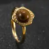 Anillo de Acero Inoxidable Nuevo Transfronterizo Anillo de Flor de Girasol Irregular Piedra Natural Maillard Retro Fábrica de Joyería de Acero de Titanio