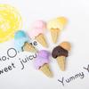 Acessórios de cola cremosa resina simulação brincadeira com comida creme casquinha de sorvete duas cores capa de celular material DIY adesivo