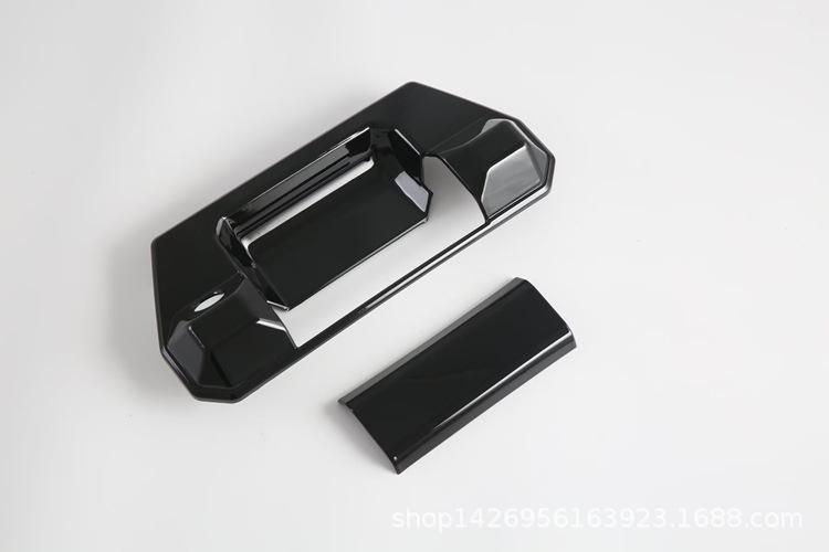 M黑 (3).jpg