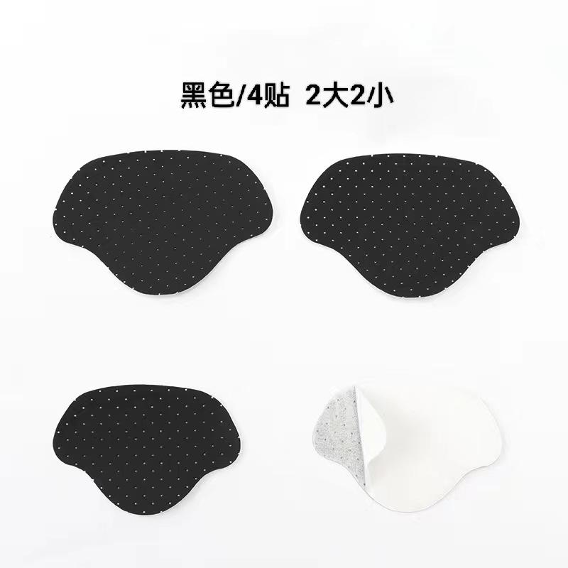 黑色