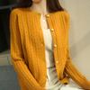100% Lana Peinada 2026 Otoño e Invierno Nuevo Cárdigan de Punto Elegante Adelgazante para Mujer de Corte Ajustado con Cuello Redondo y Patrón Retorcido Corto