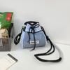 Bolsa Transversal Esportiva ao Ar Livre Masculina e Feminina Versátil Casual com Cordão Bolso com Cordão Contraste Leve Bolsa tipo Balde Bolsos de Ferramentas para Celular