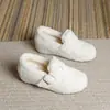 Sapatos estilo Birkenstock femininos com aumento de altura oculto e forro de fleece, novo estilo de inverno 2026, calçados quentes para exterior, pantufas de pelo, slip-on, sapatos de algodão em formato de feijão