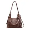 Bolsa tote grande e estilosa, estilo luxo transfronteiriço, nova coleção 2026, design simples e elegante, adequada para uso no ombro ou como mochila