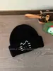 Gorro de Punto Lindo Estilo Coreano de Gato para Mujer, Cálido Sombrero de Lana para Proteger los Oídos en Otoño e Invierno, Hace que la Cara Parezca Más Pequeña, Moderno