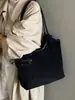 Bolso de Mano para Mujer con Correa al Hombro 2026 Nueva Versión Coreana Casual de Gran Capacidad Moderno Simple para el Hombro Bolso Tote de Viaje